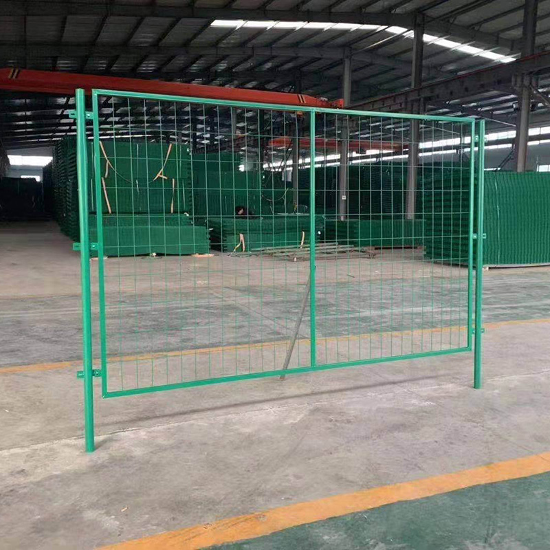 高速公路隔离栅对公路的正常运行有重大的作用
